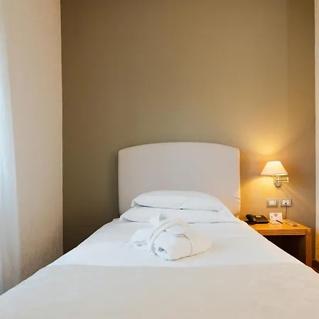 Touring 4* Carpi