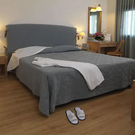 Touring Hotell 4*
