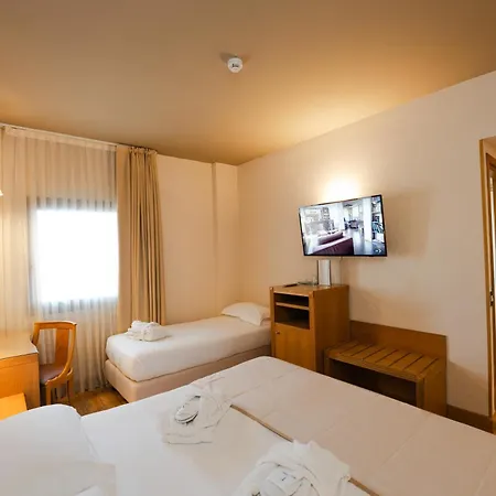 Touring Szálloda 4*
