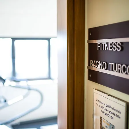 Szálloda Touring 4*