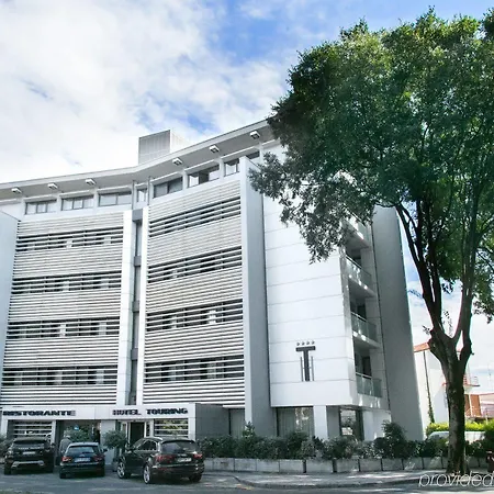 Touring Hotel